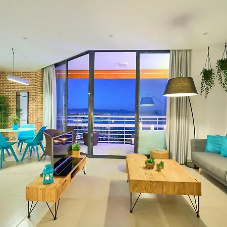 Apartment Balcon Al Mar Direct Access To The Beach Torremolinos